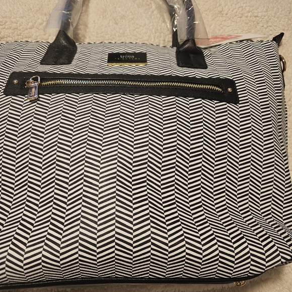 TRINA TURK BLACK AND WHITE HERRINGBONE TOTE BAG. NWT - Picture 2 of 12